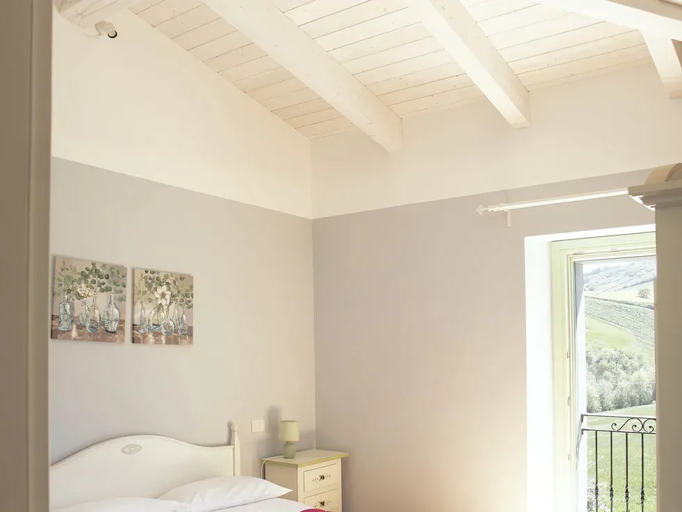 Agriturismo San Filippo Neri · Ristrutturazione — Legno lamellare — Castignano (AP) — Legno System (foto 1 di 3)